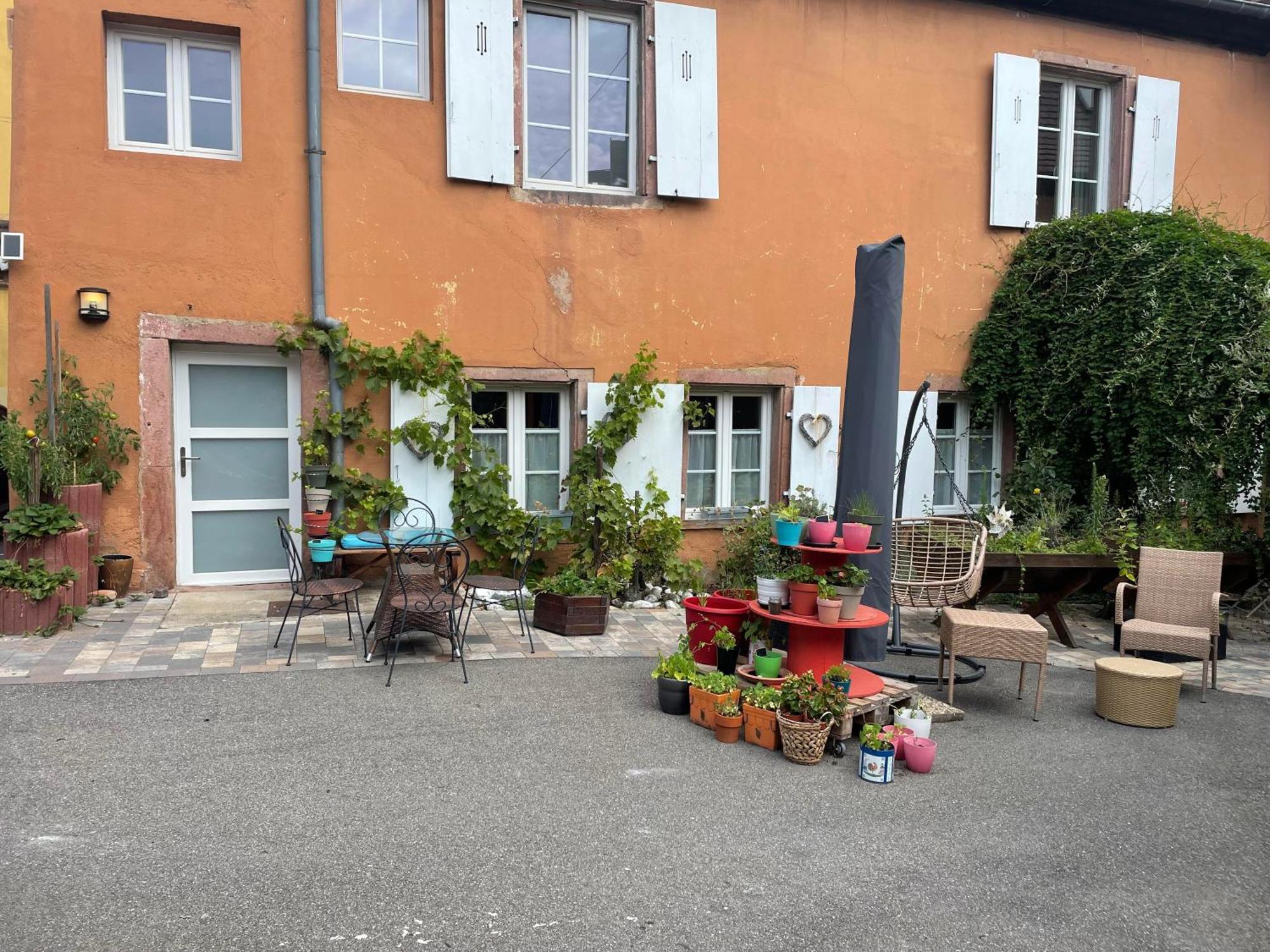 Caveau 1751 Niedermorschwihr Esterno foto